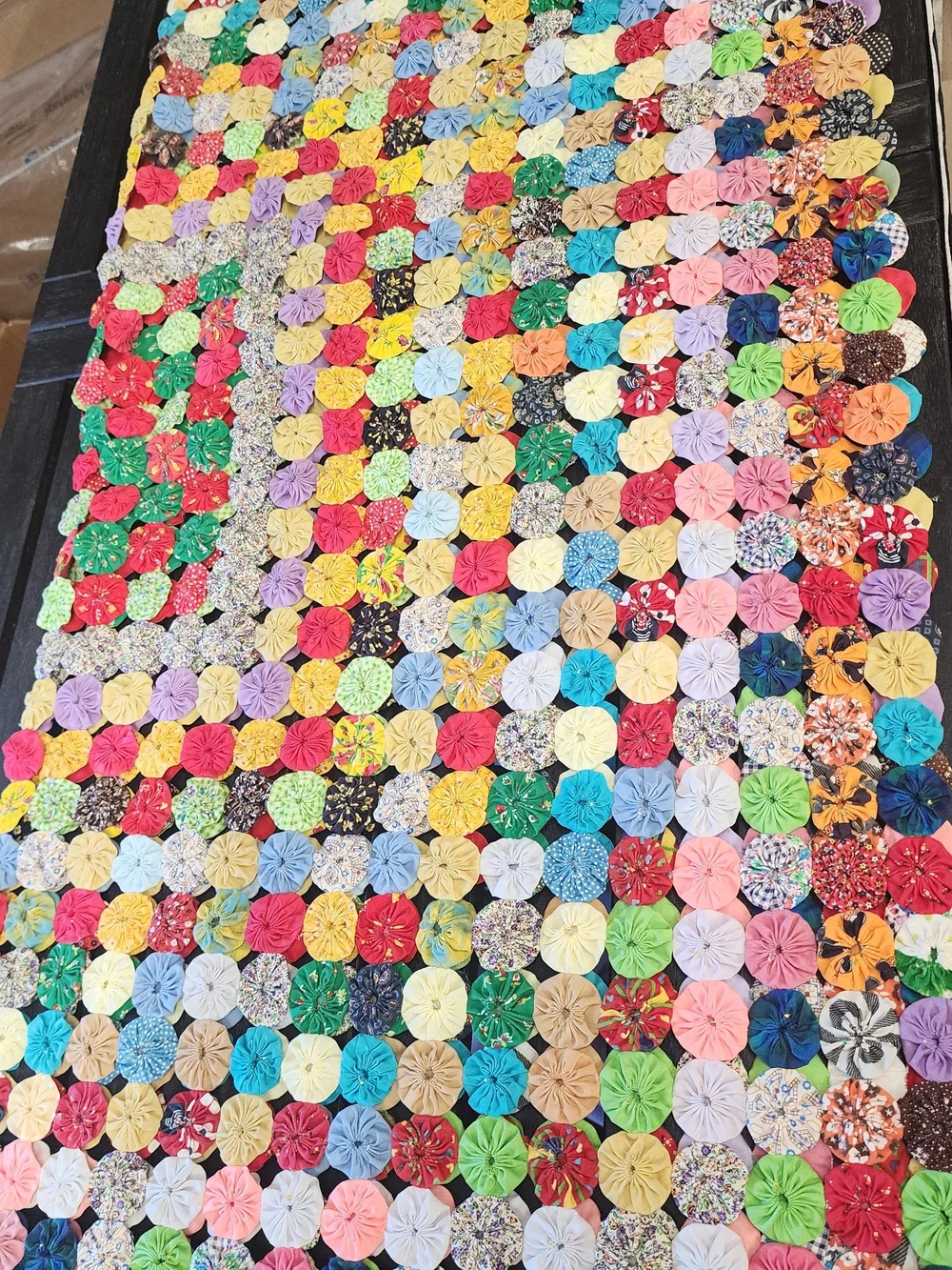 Antique Yo-Yo Quilt